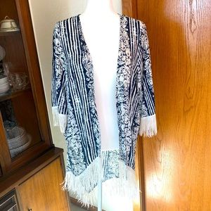 entro fringed kimono